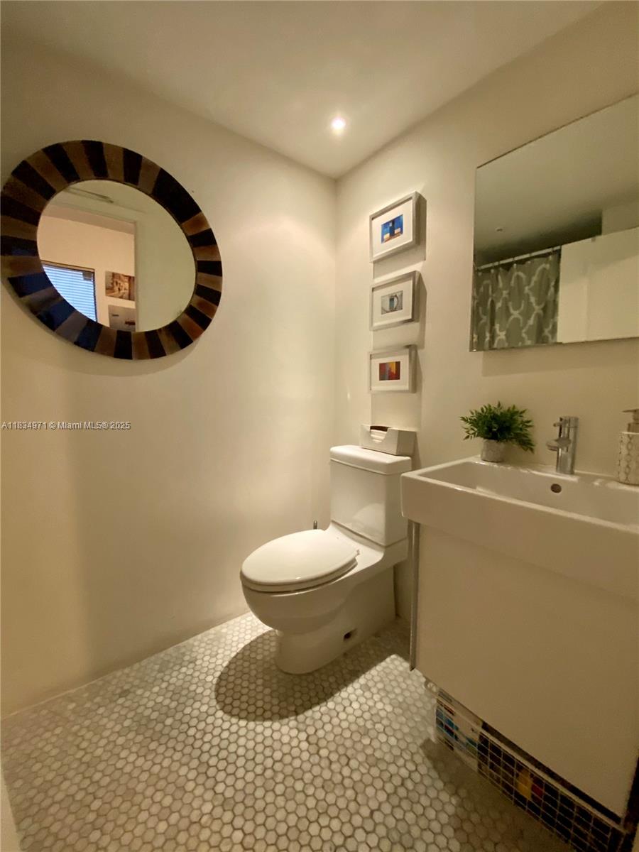 Property photo # 6