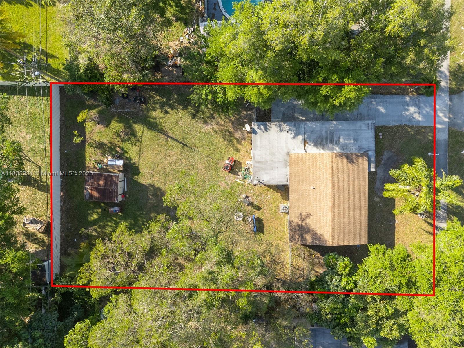 114 Marion Rd, West Park, Florida image 3