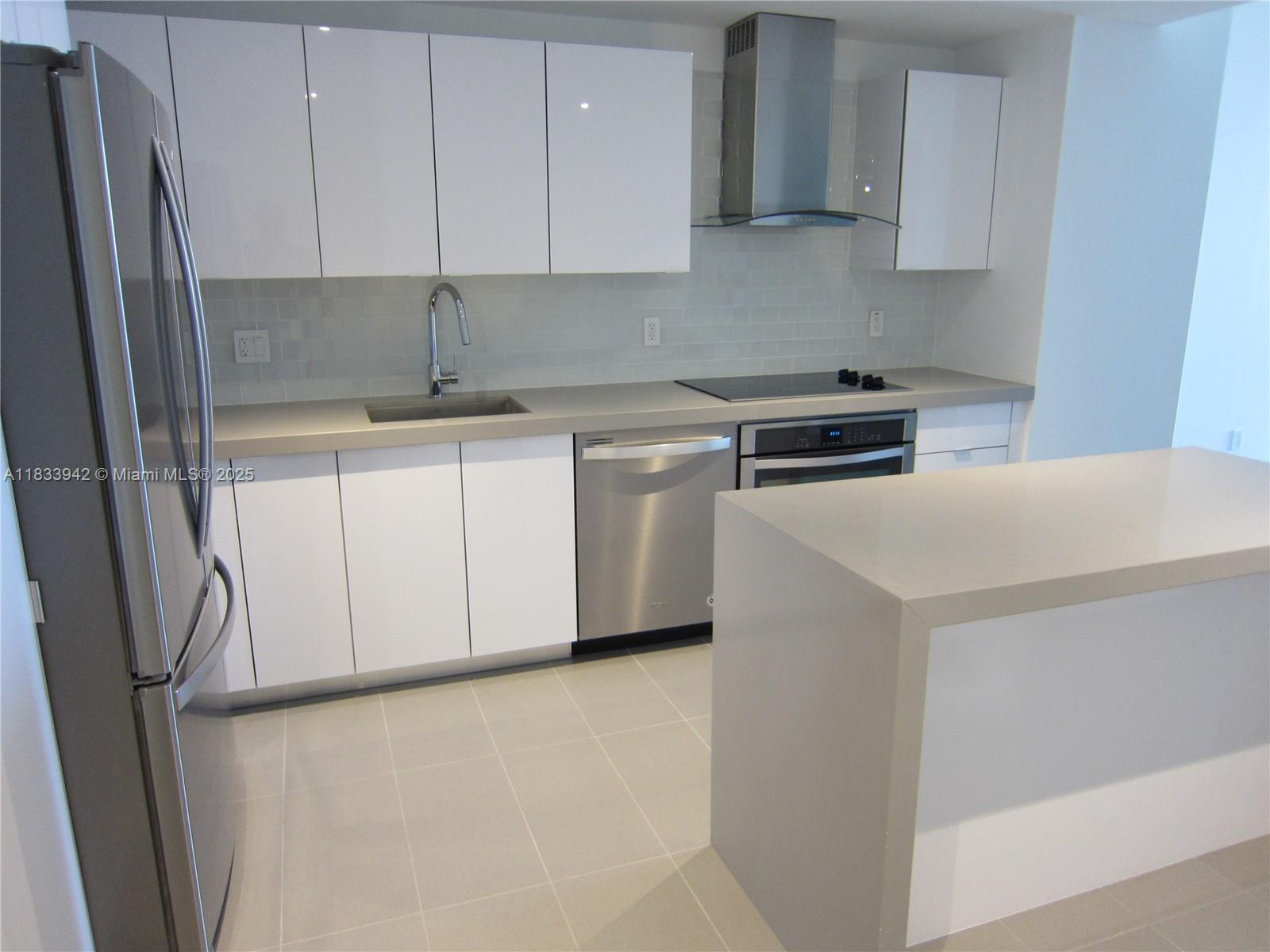 Property photo # 2
