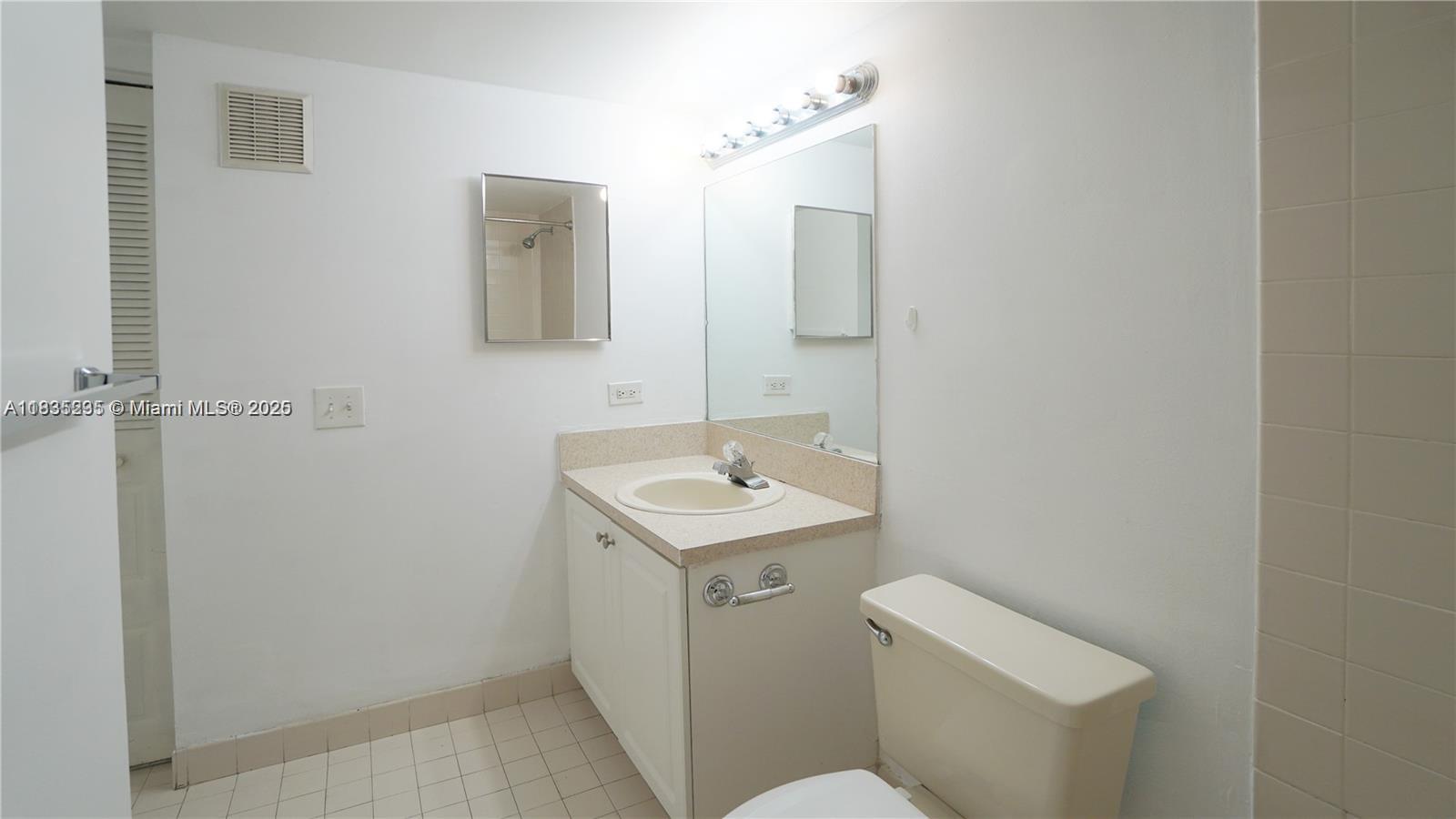 8100 Geneva Ct #343, Doral, Florida image 12