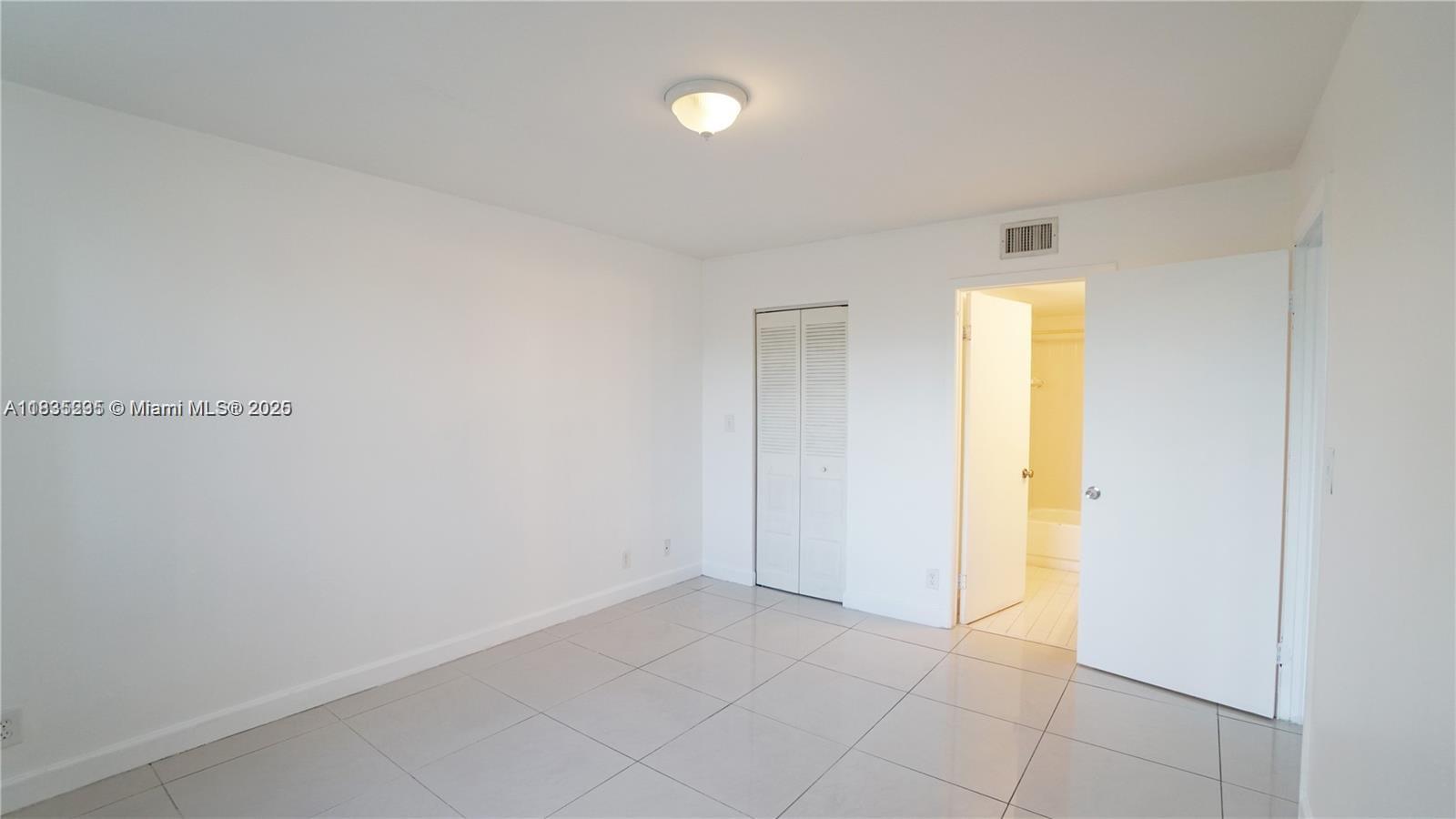 8100 Geneva Ct #343, Doral, Florida image 15