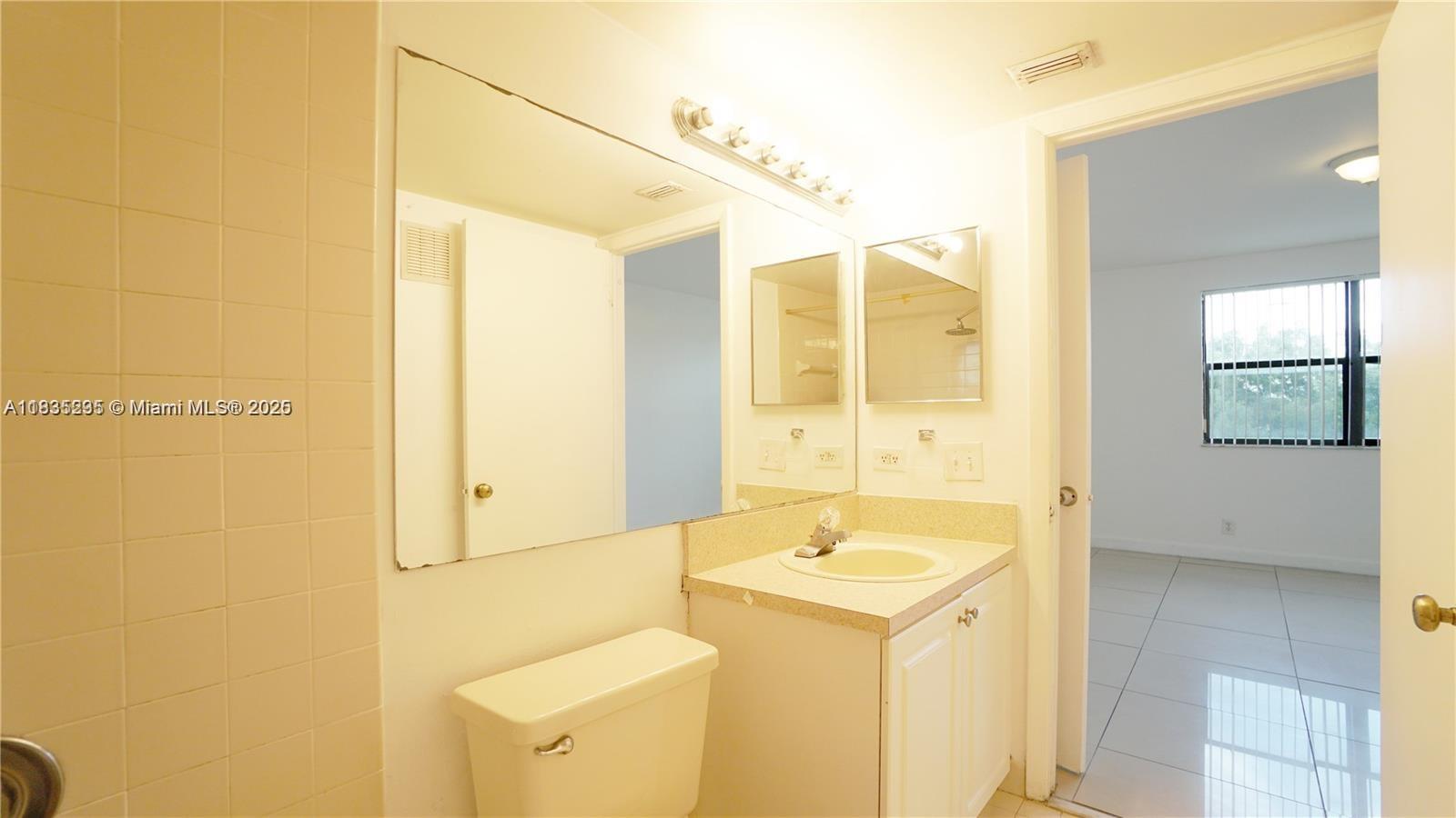 8100 Geneva Ct #343, Doral, Florida image 19