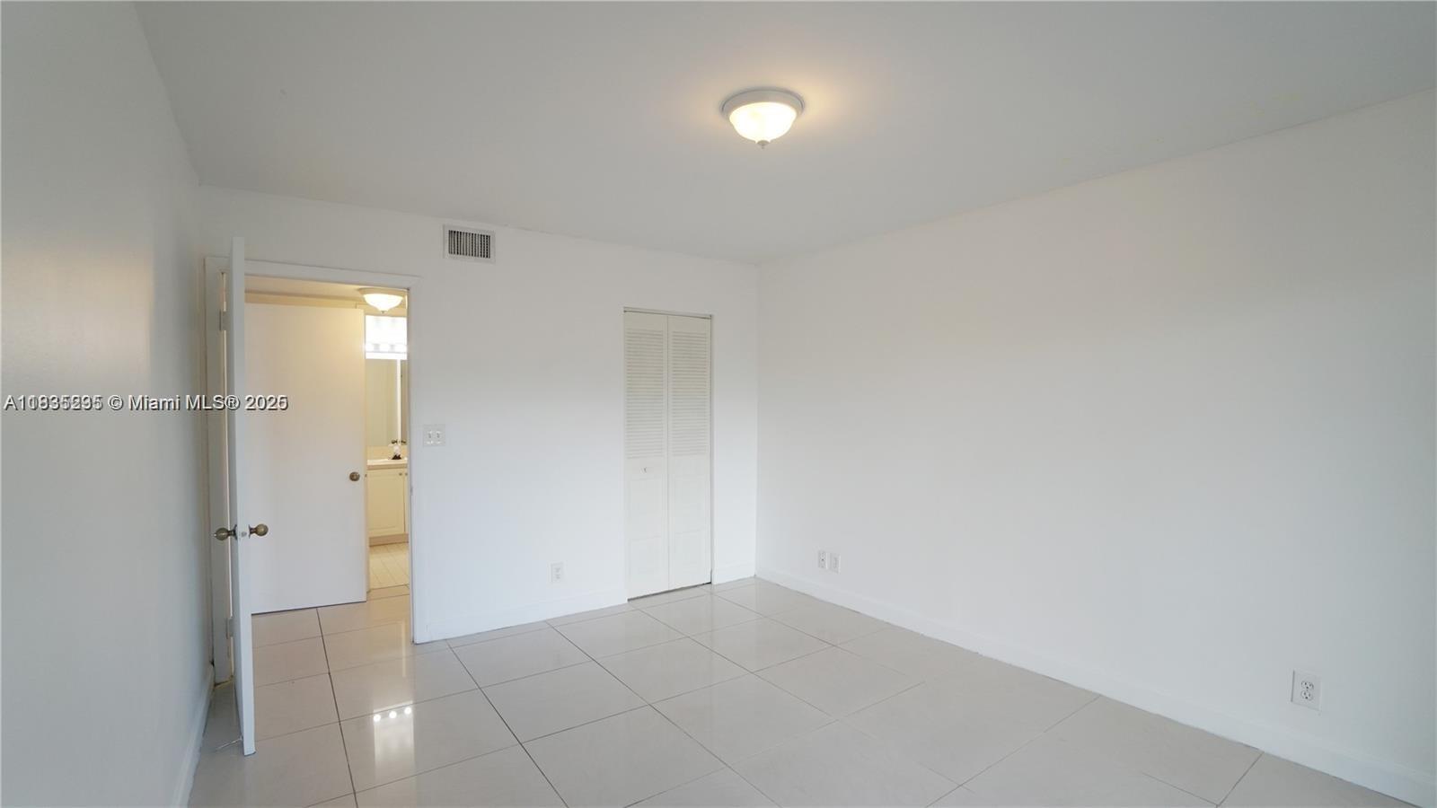 8100 Geneva Ct #343, Doral, Florida image 9