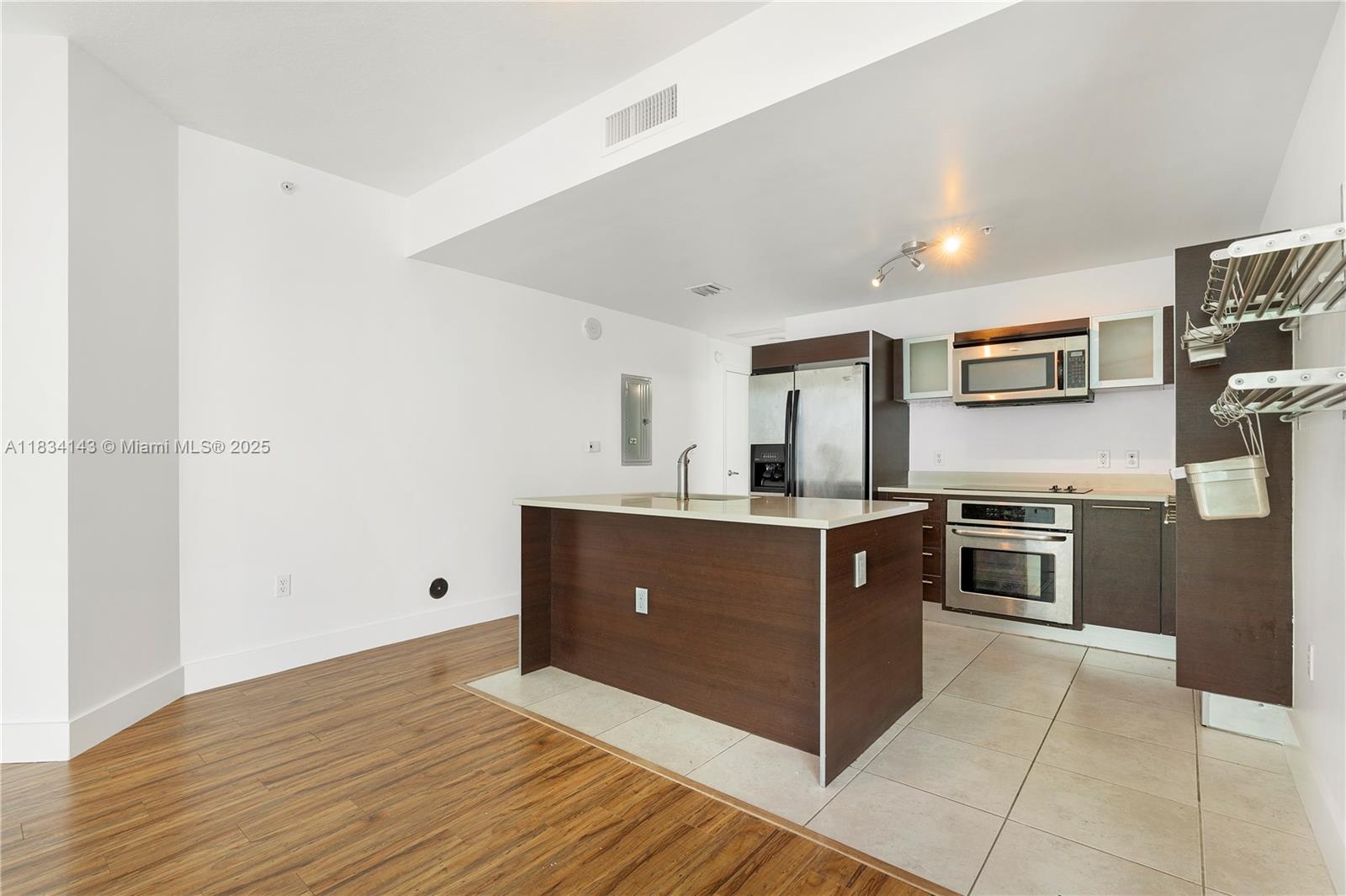Property photo # 3