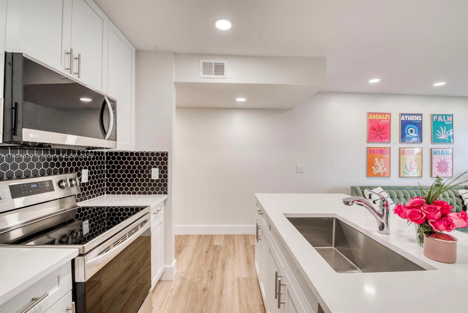 Property photo # 9