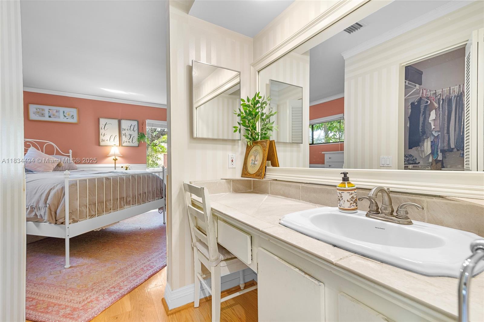 5001 SW 11th Circle, Margate, Florida image 18