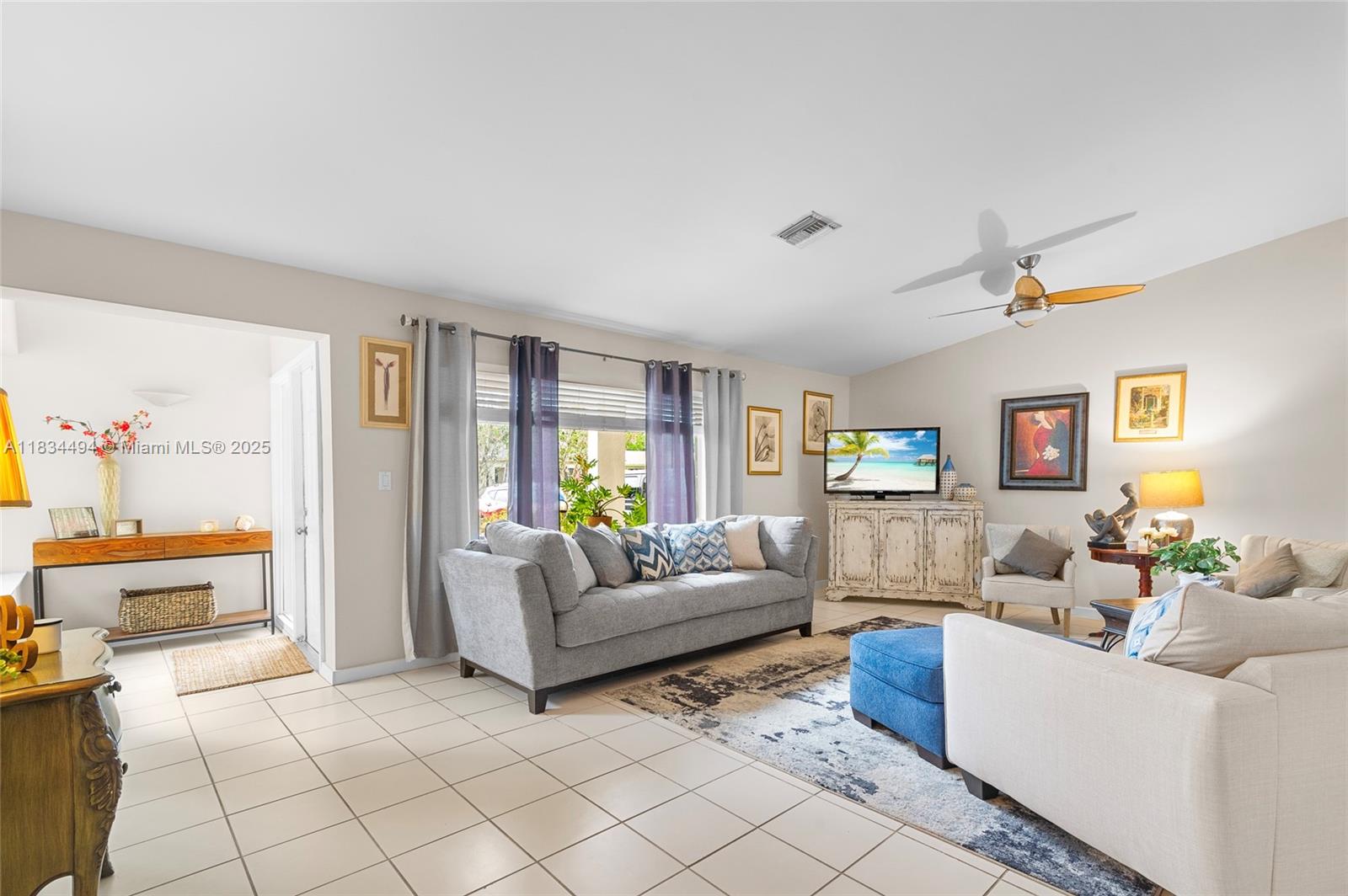 5001 SW 11th Circle, Margate, Florida image 8
