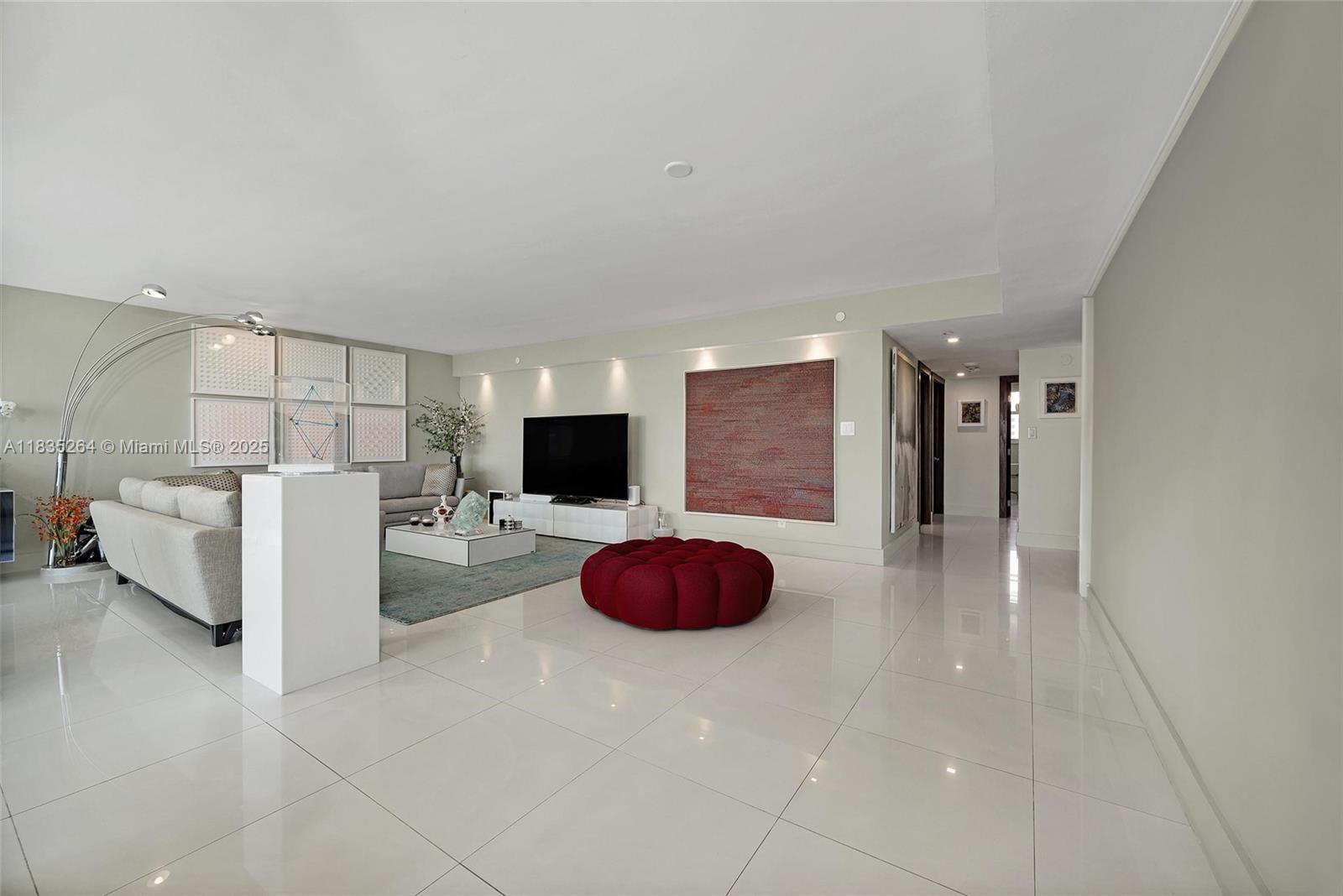 Property photo # 2