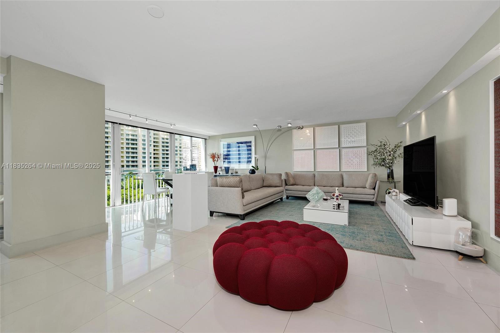Property photo # 7