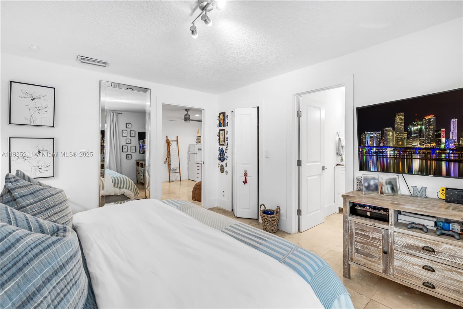 10821 SW 92nd Ave, Miami, Florida image 44