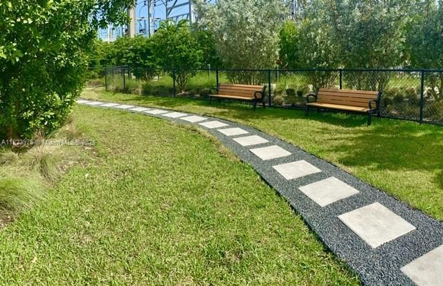 16385 Biscayne Blvd #301, North Miami Beach, Florida image 42