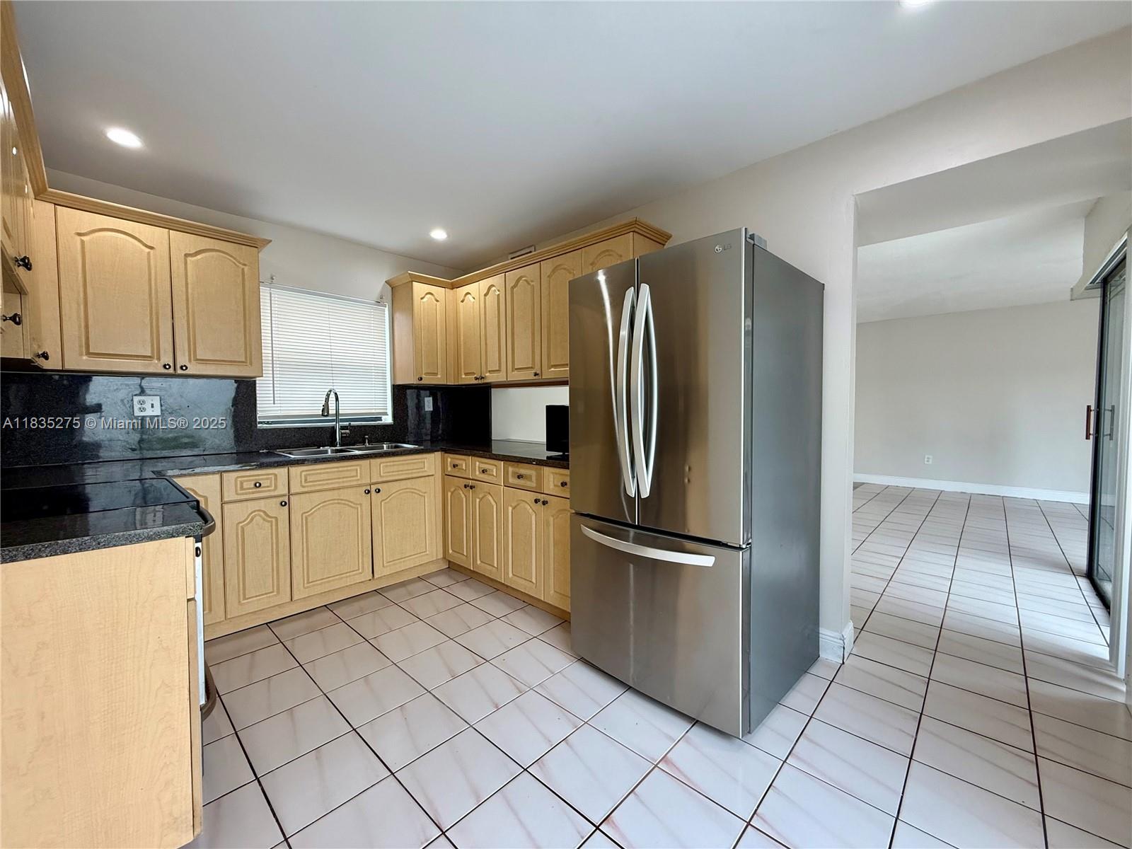 Property photo # 8