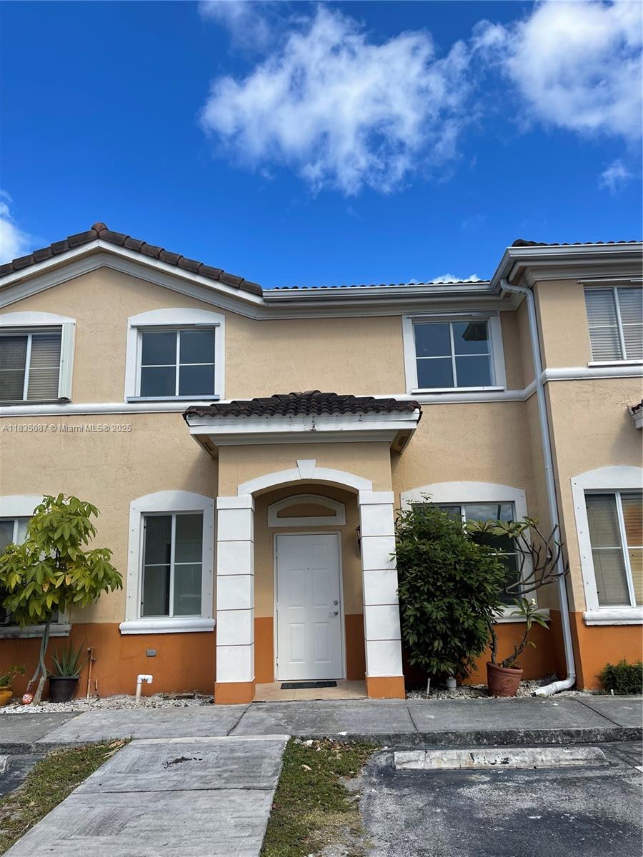 7317 NW 174th Ter #102, Hialeah, Florida image 1