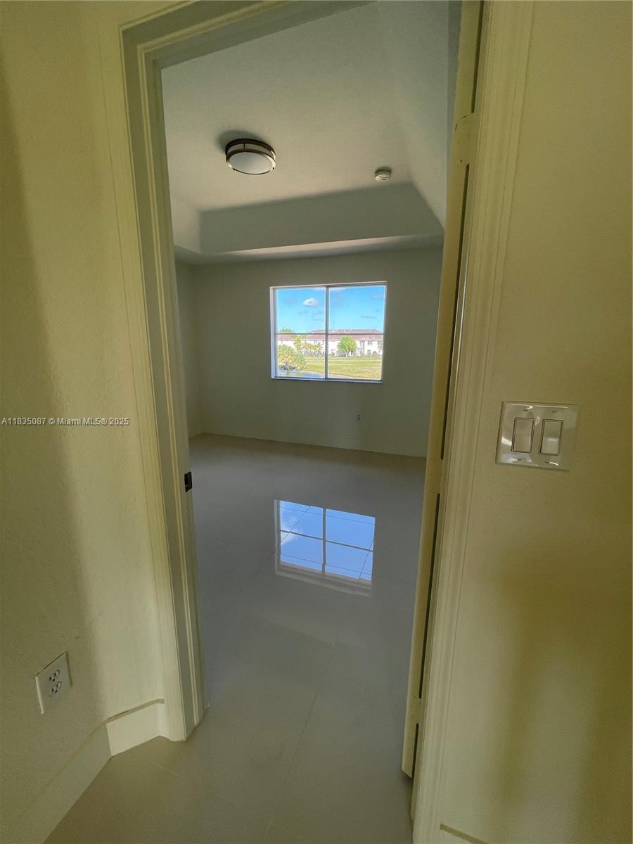 7317 NW 174th Ter #102, Hialeah, Florida image 19