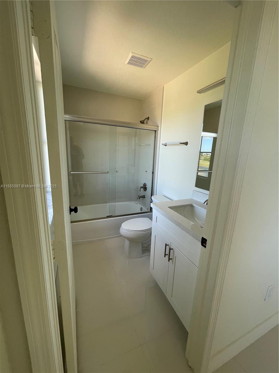 7317 NW 174th Ter #102, Hialeah, Florida image 20