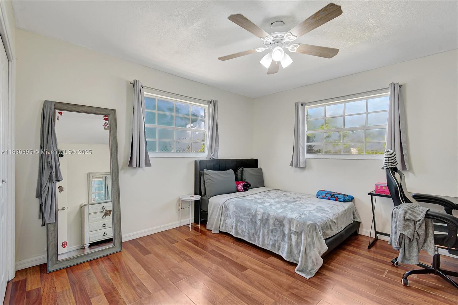 880 SW 64th Ter, North Lauderdale, Florida image 13