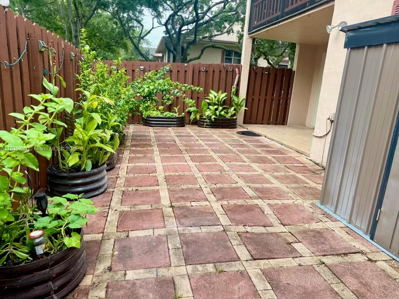 Property photo # 3