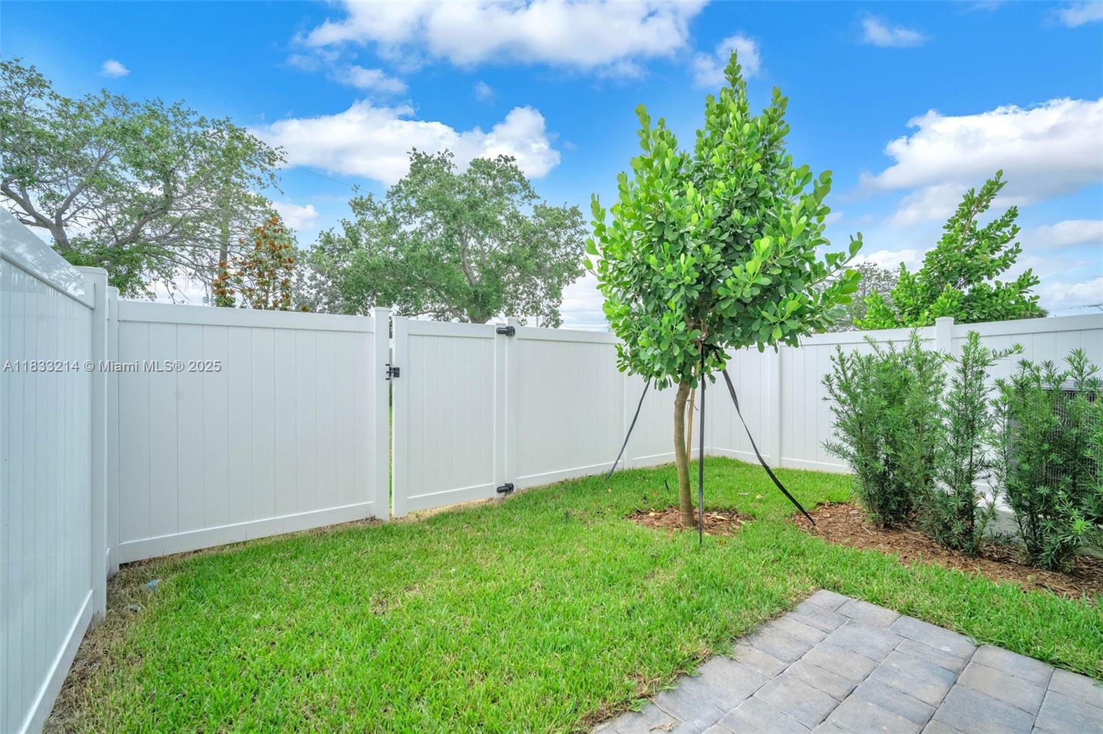 Property photo # 3