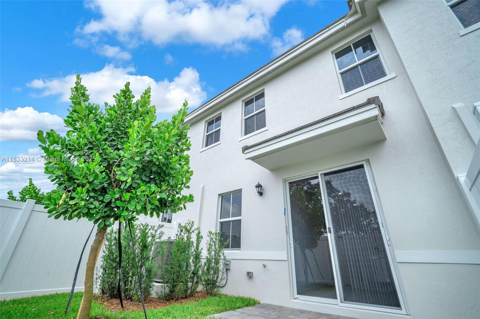 Property photo # 8