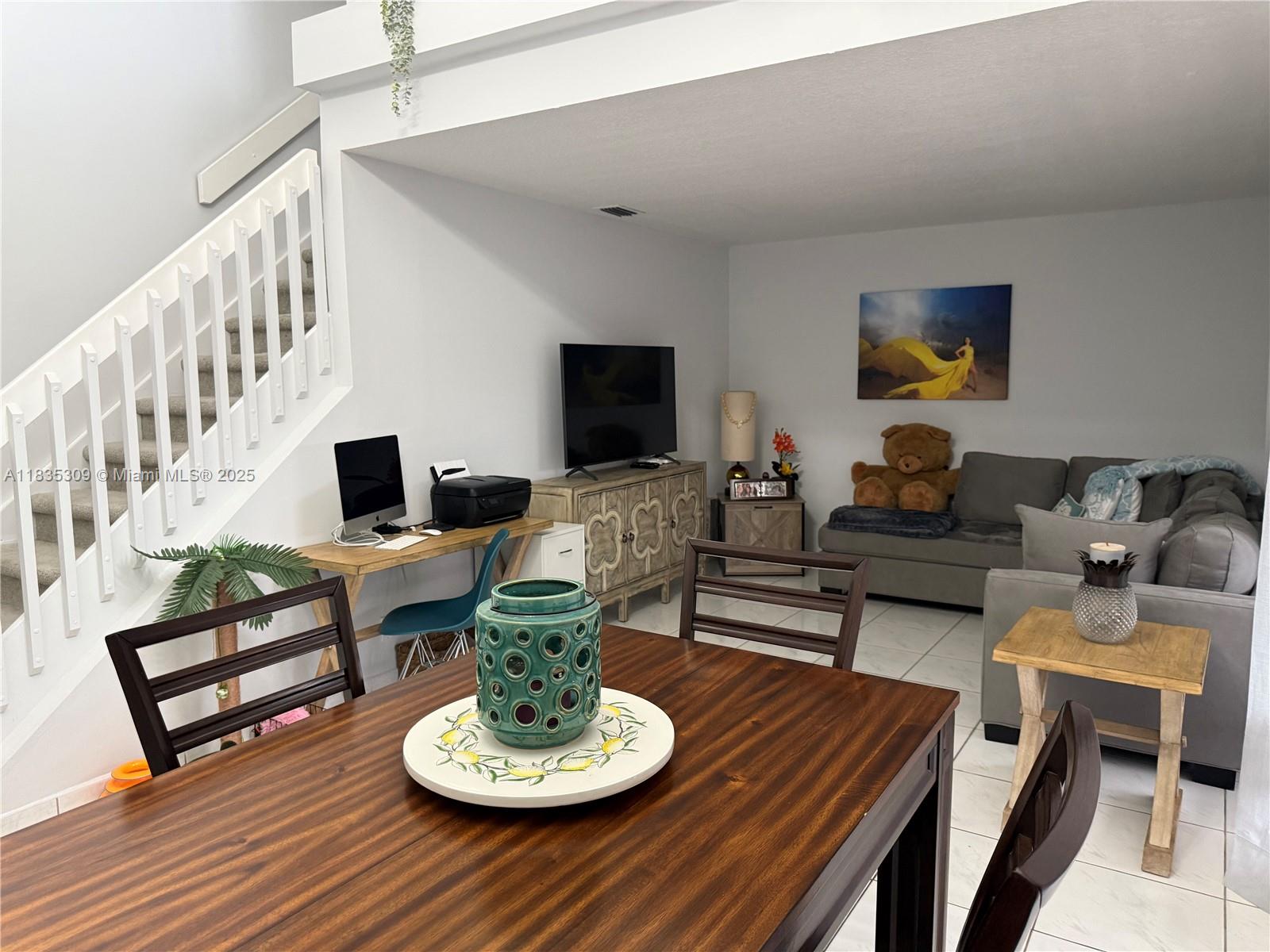 17048 NW 66th Ct, Miami Lakes, Florida image 12