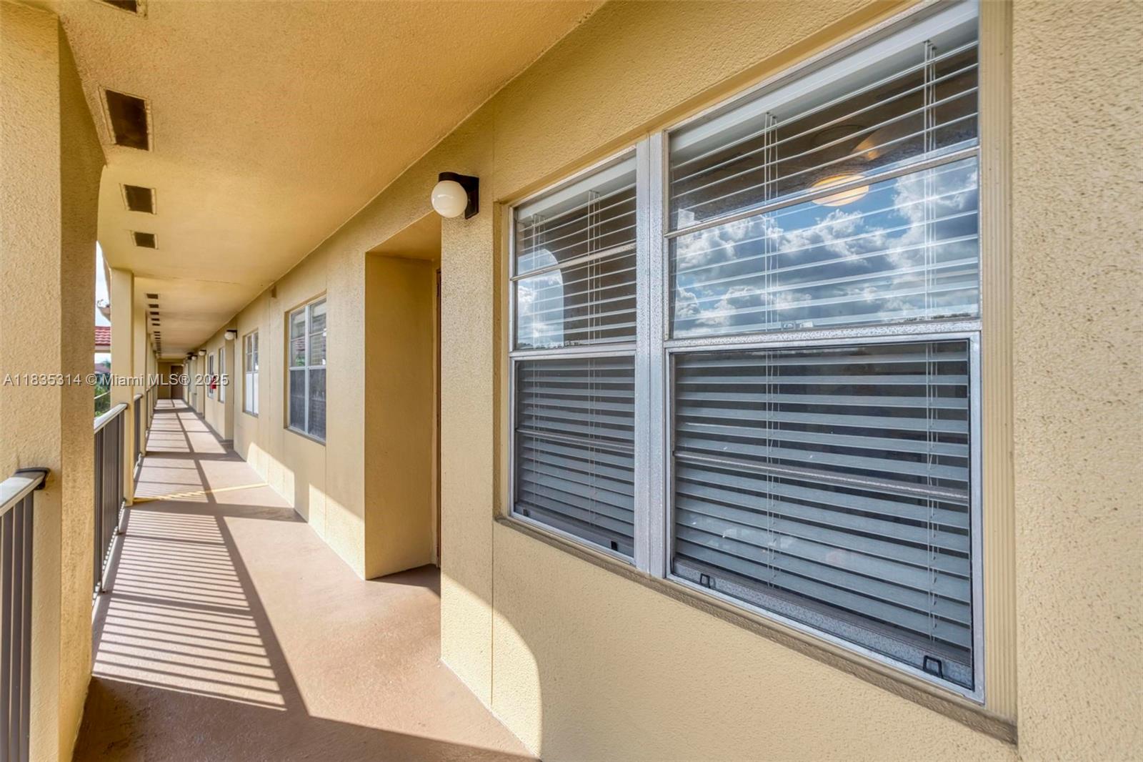 1300 SW 125th Ave #406K, Pembroke Pines, Florida image 20
