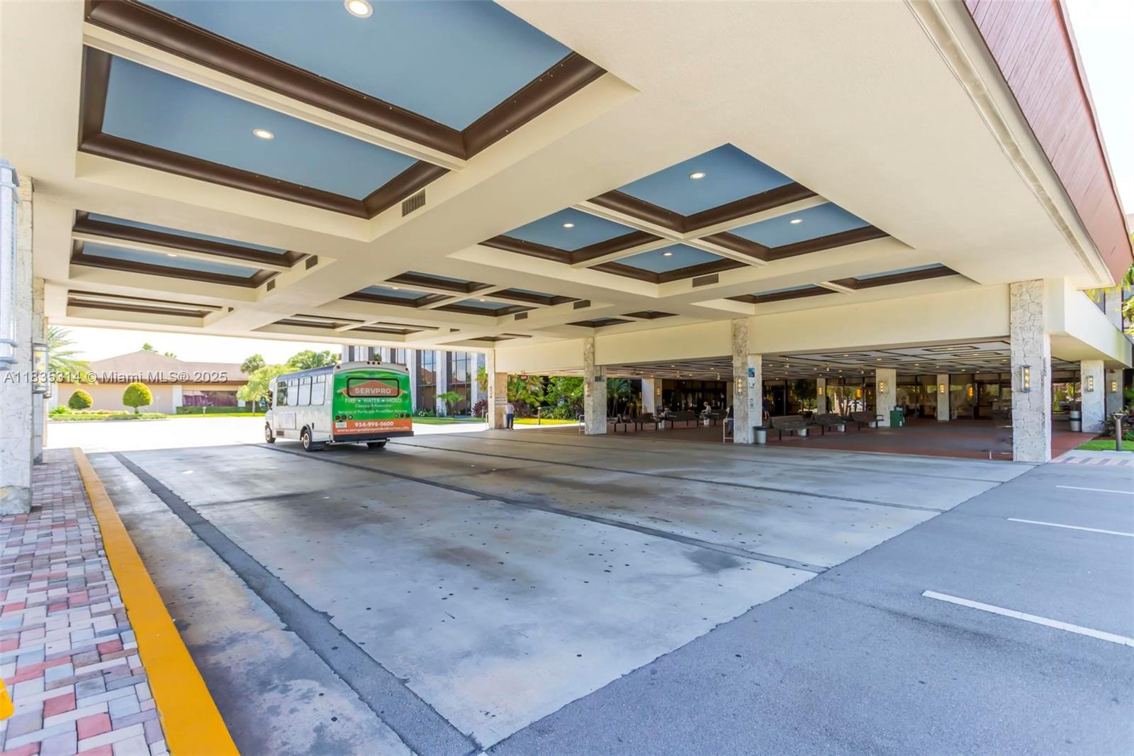 1300 SW 125th Ave #406K, Pembroke Pines, Florida image 43