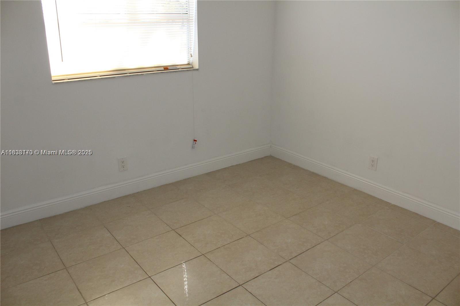 101 NE 41st St #F107, Oakland Park, Florida image 7