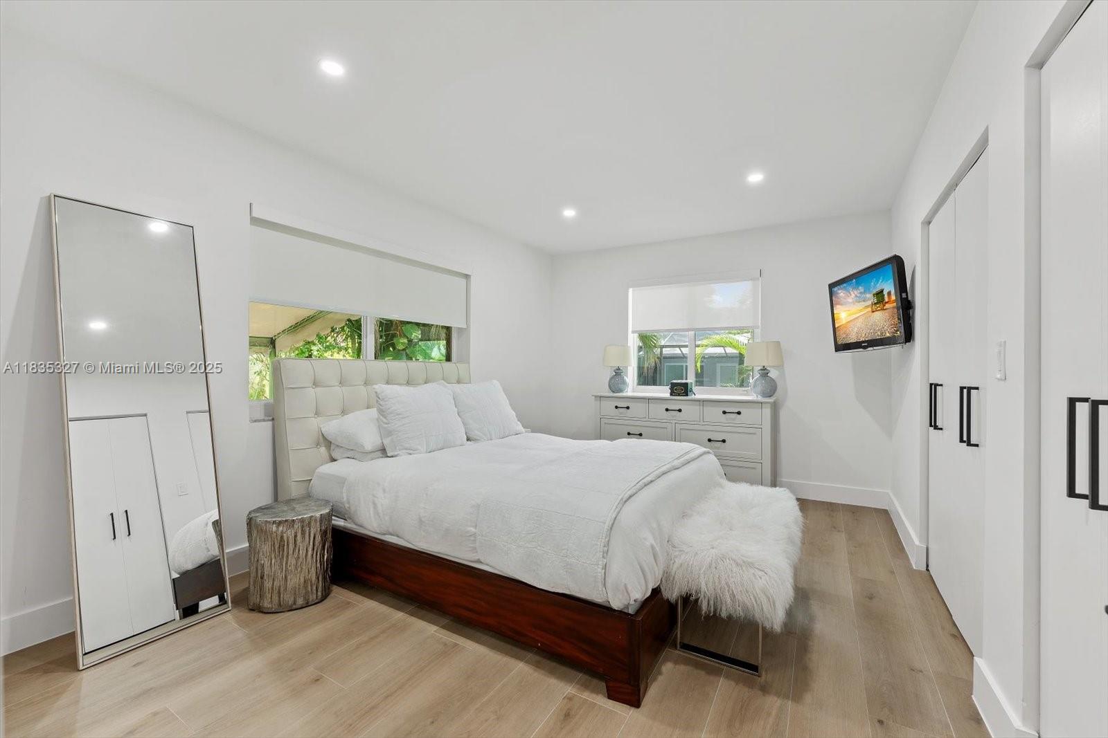 511 Catalonia Ave, Coral Gables, Florida image 15