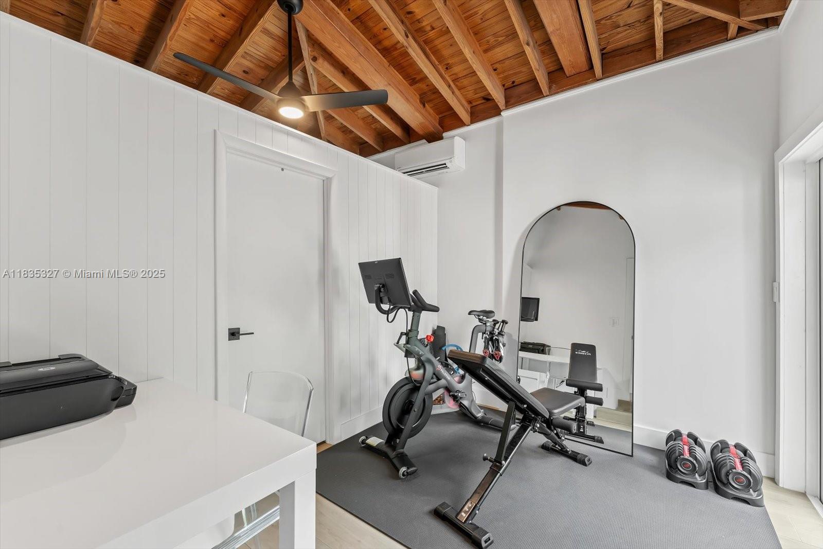 511 Catalonia Ave, Coral Gables, Florida image 20
