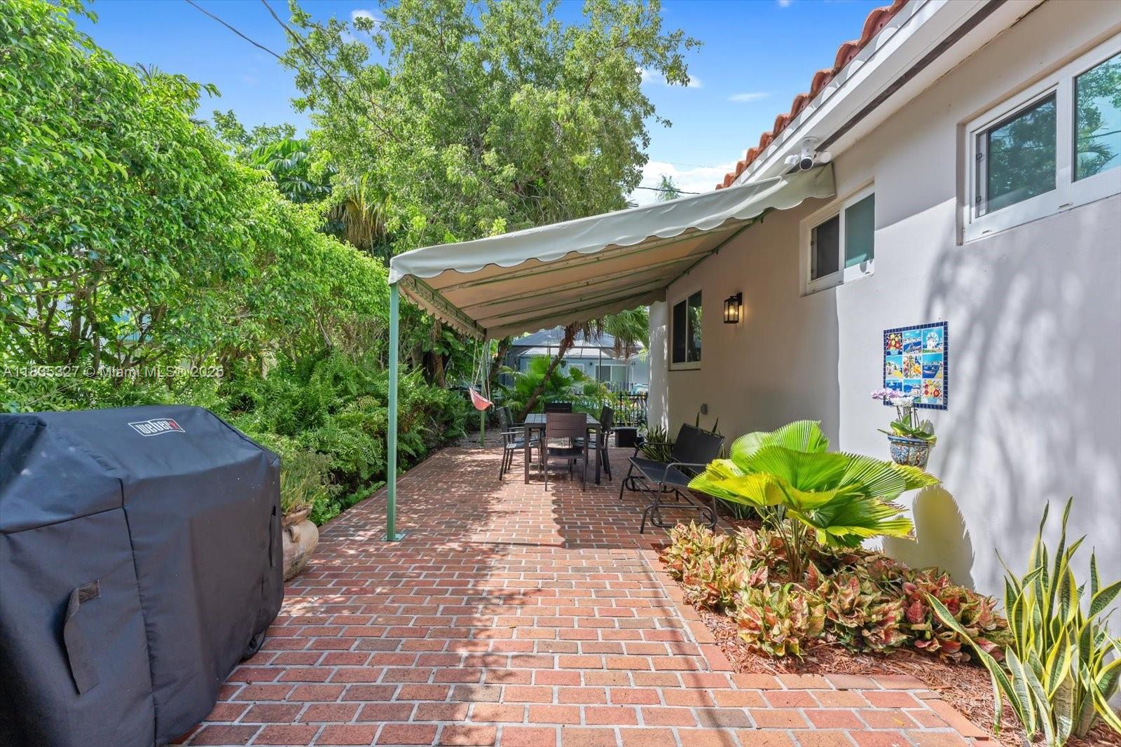 511 Catalonia Ave, Coral Gables, Florida image 22