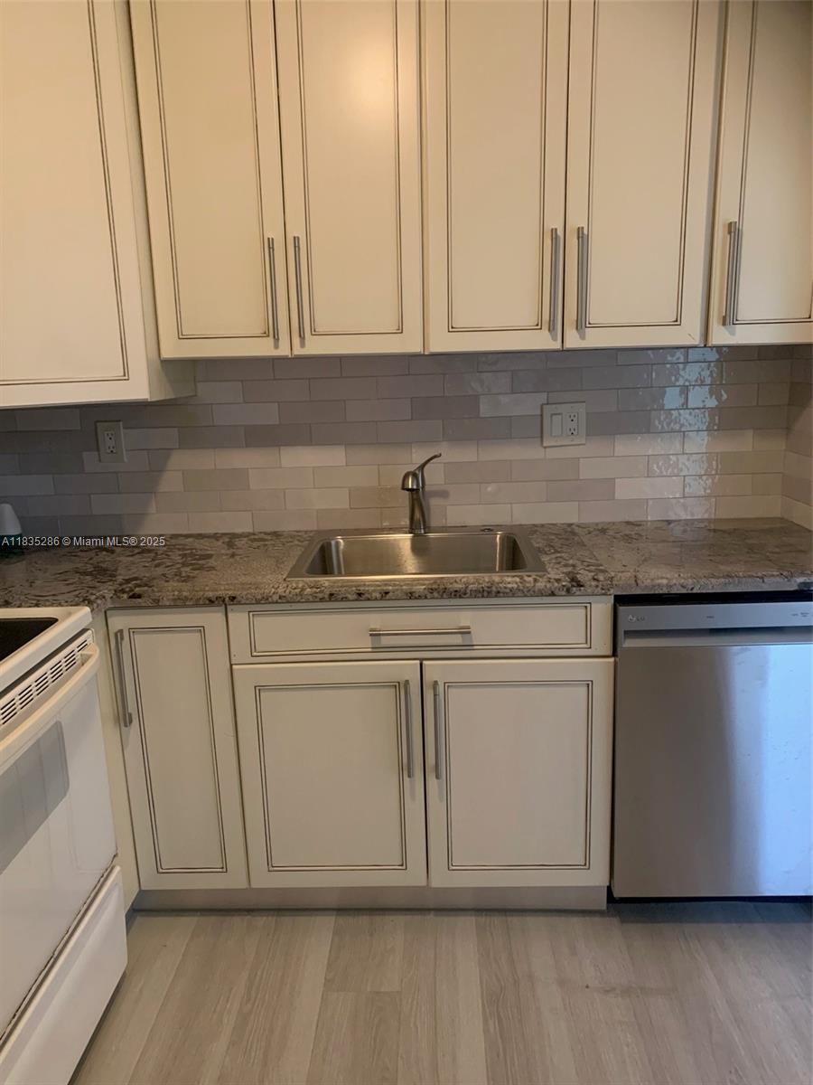 Property photo # 4