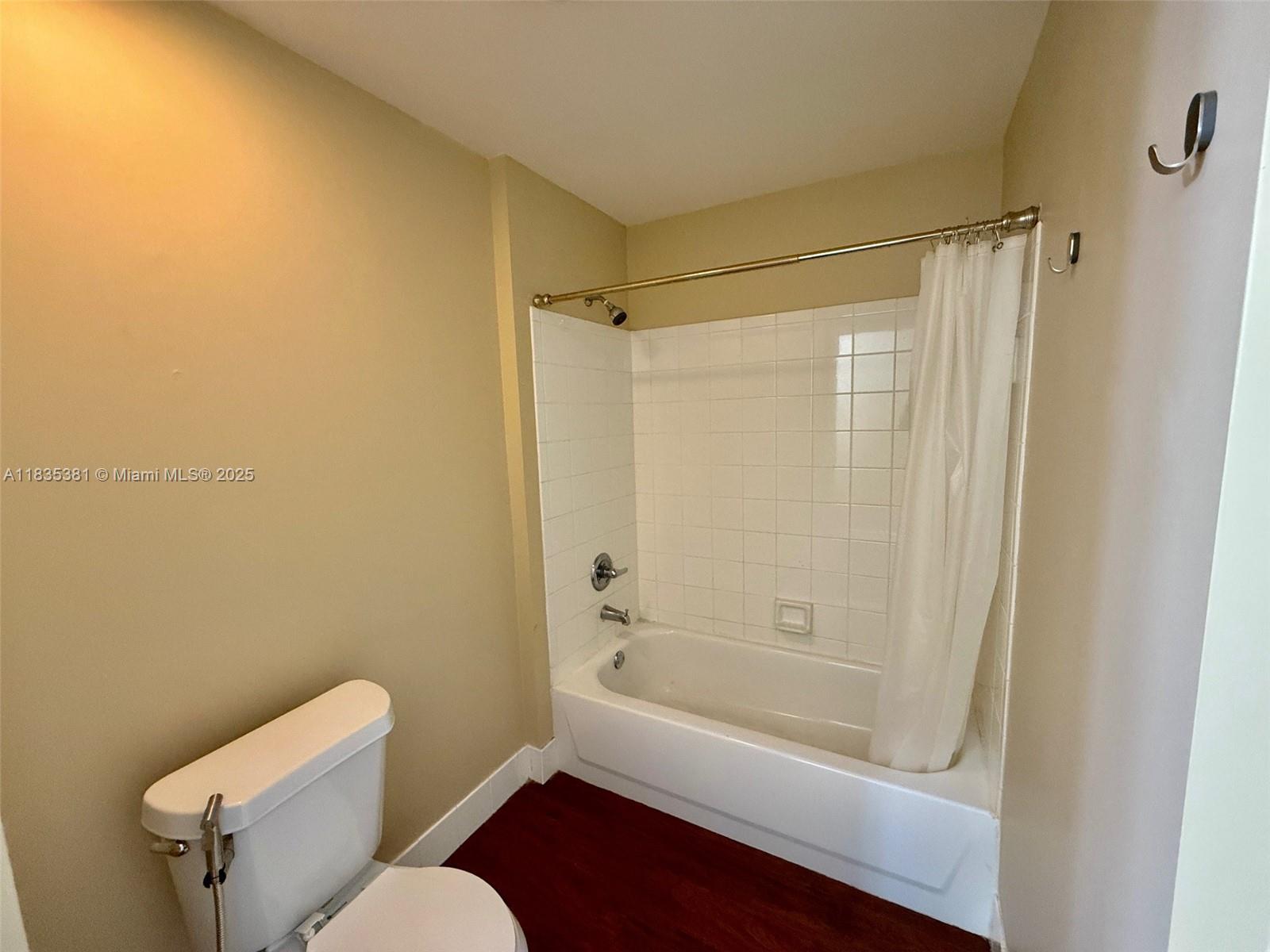 Property photo # 6