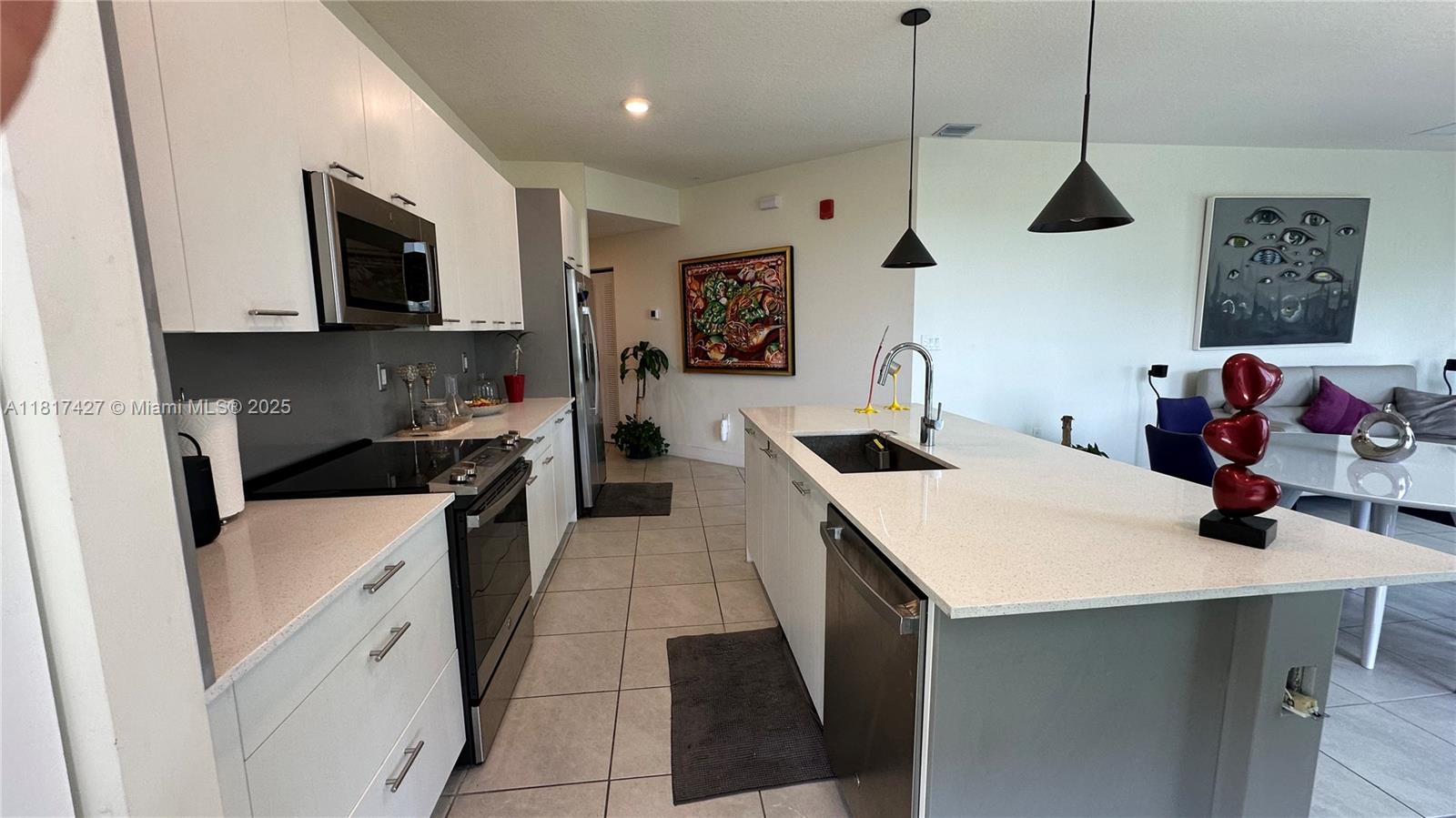 Property photo # 0