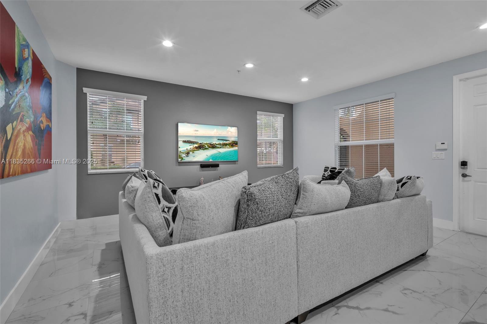 14646 SW 13th St, Pembroke Pines, Florida image 7