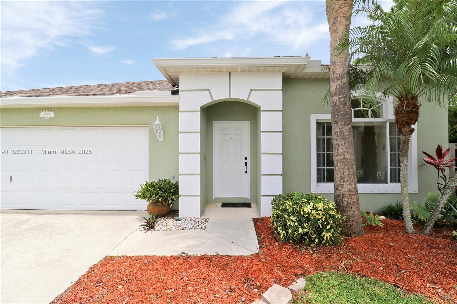 4735 SE Winter Haven Ct, Stuart, Florida image 3