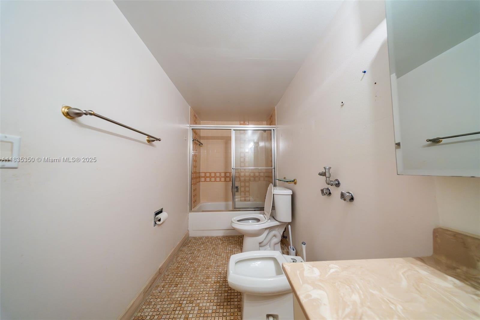 2500 Parkview Dr #1502, Hallandale Beach, Florida image 16