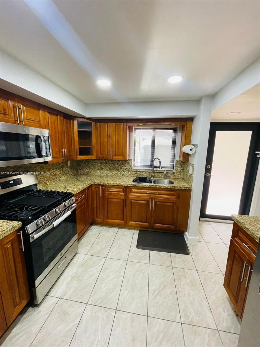 Property photo # 3