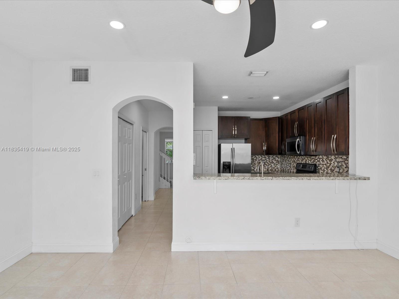 Property photo # 2
