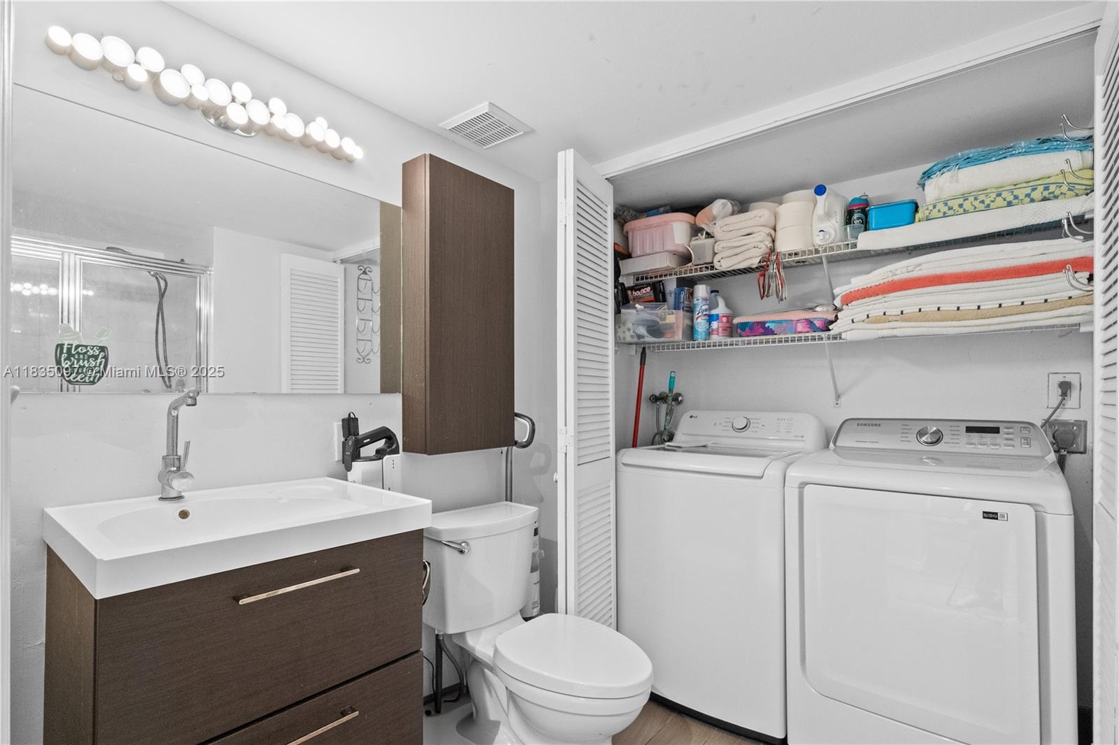 3530 Mystic Pointe Dr #309, Aventura, Florida image 11
