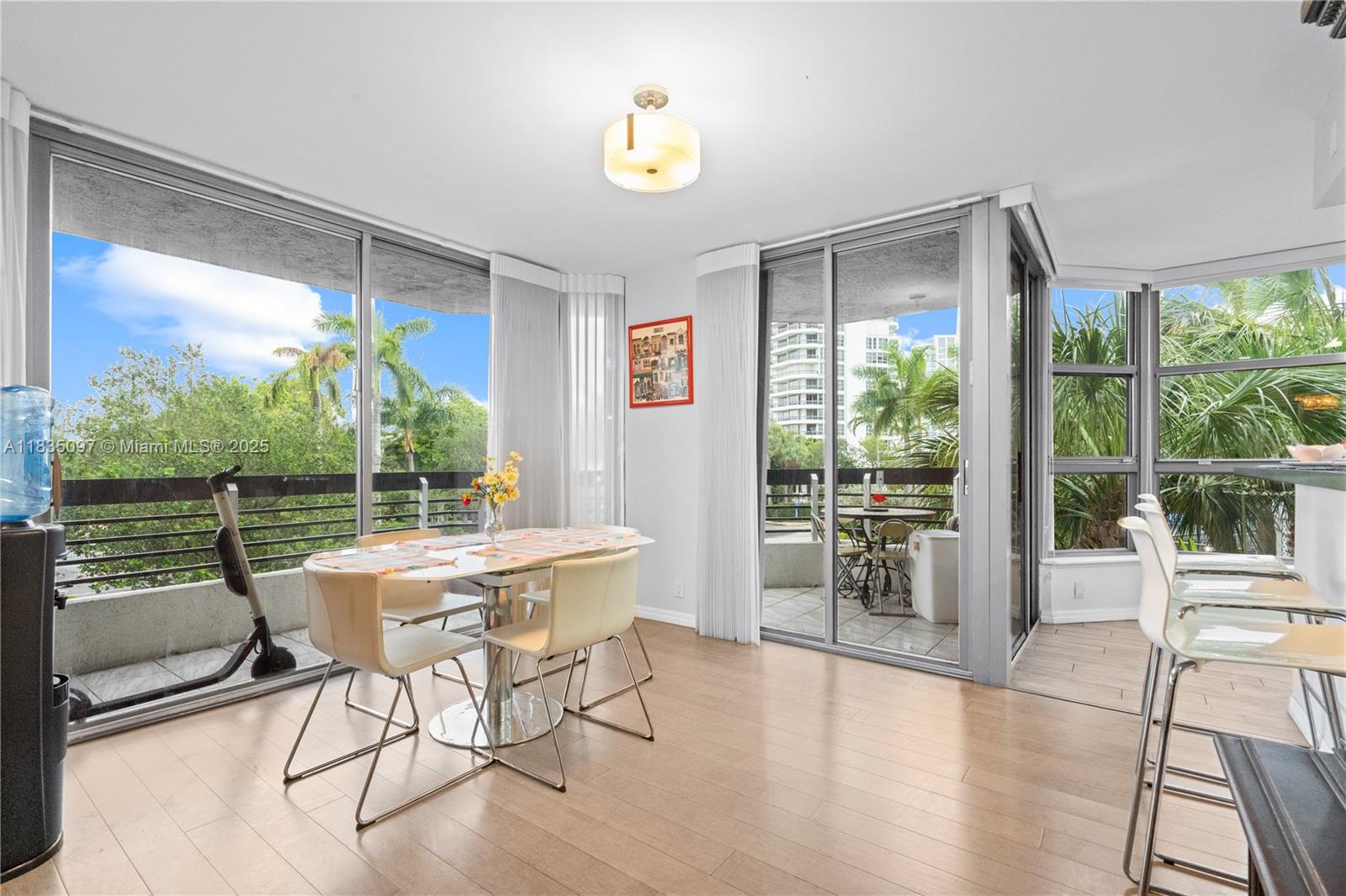 3530 Mystic Pointe Dr #309, Aventura, Florida image 7
