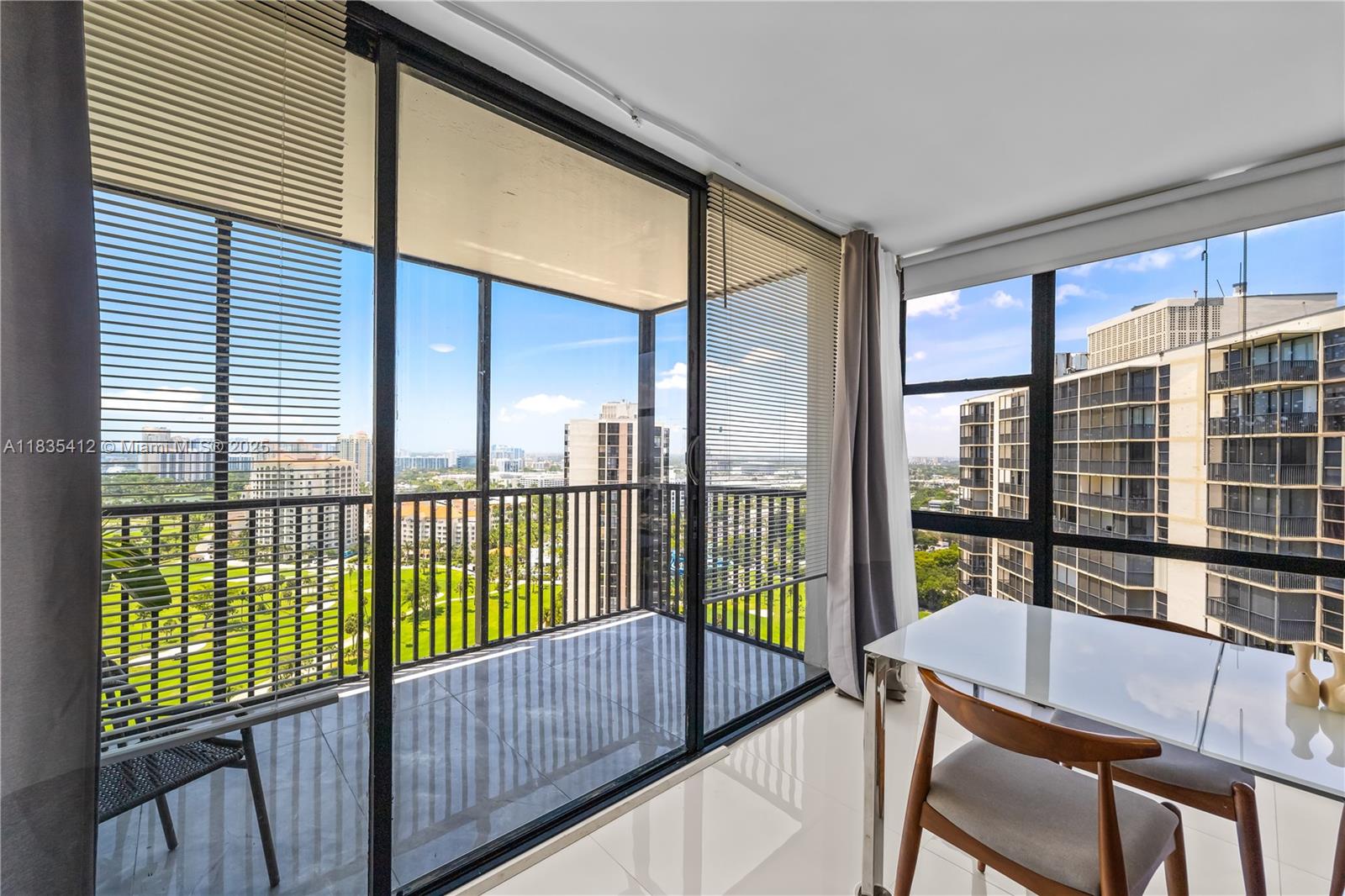 20379 W W Country Club Dr #2539, Aventura, Florida image 12
