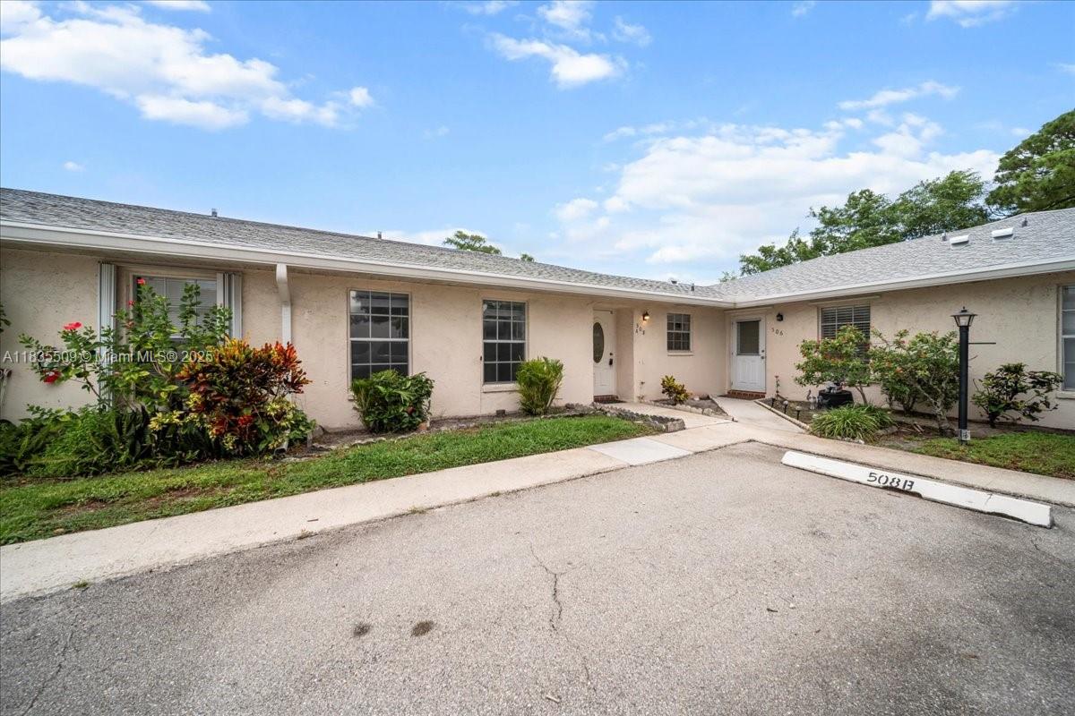 508 Holyoke #A, Lake Worth, Florida image 1