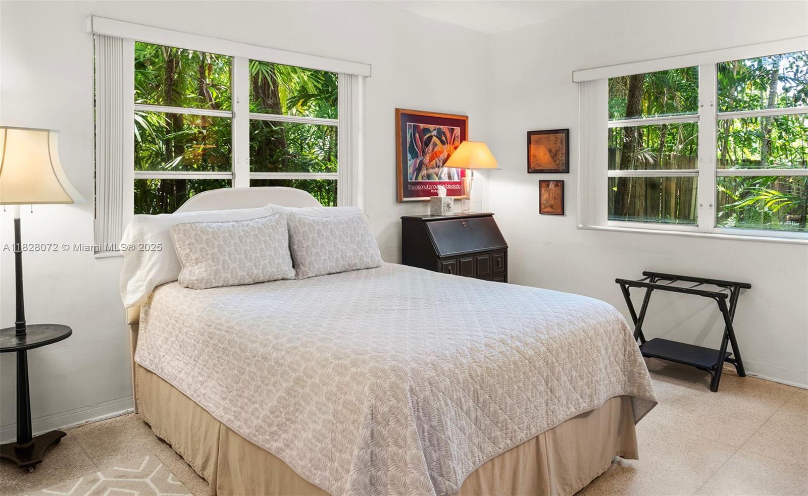 3540 N Moorings Way, Miami, Florida image 24