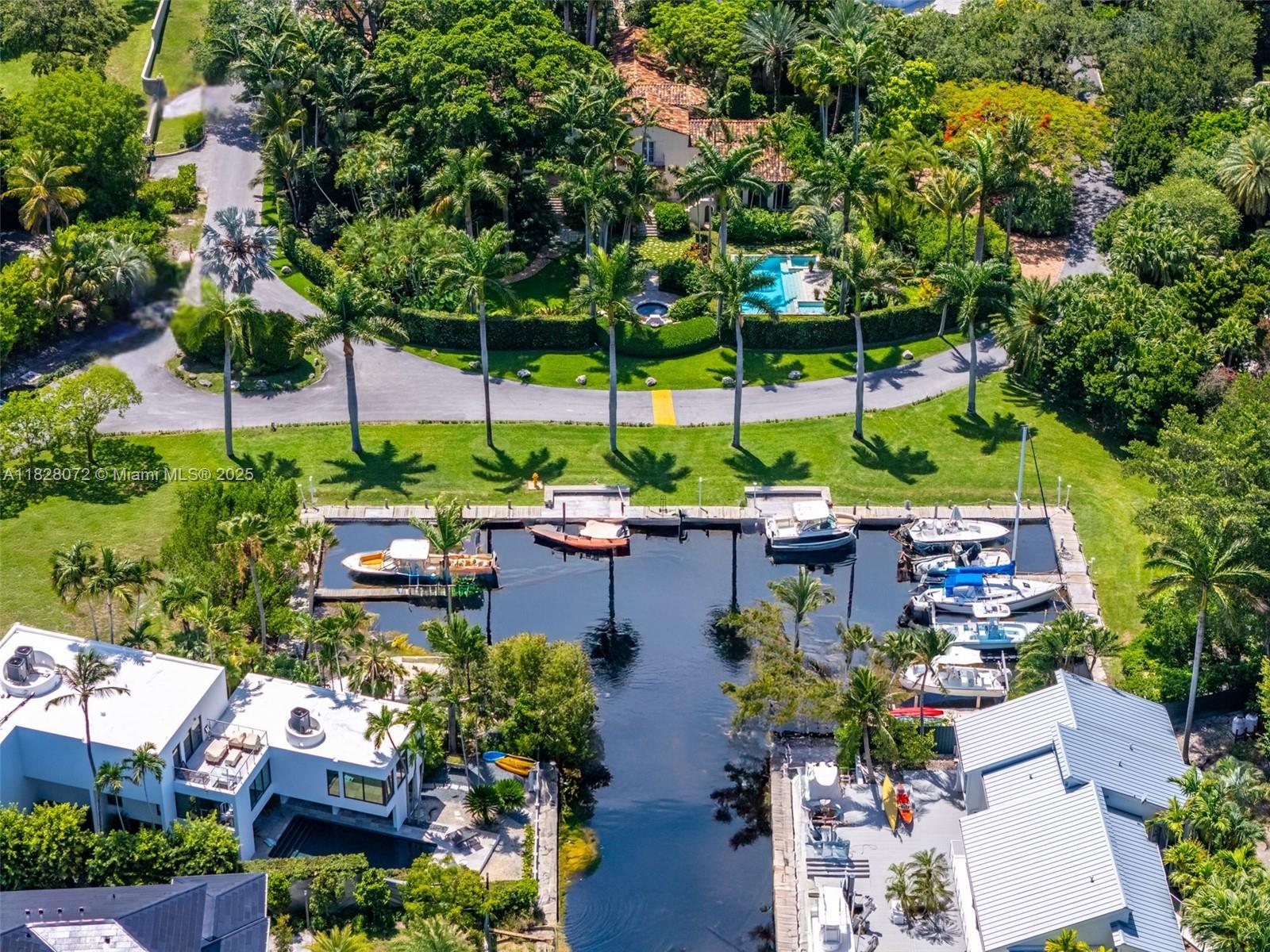 3540 N Moorings Way, Miami, Florida image 5