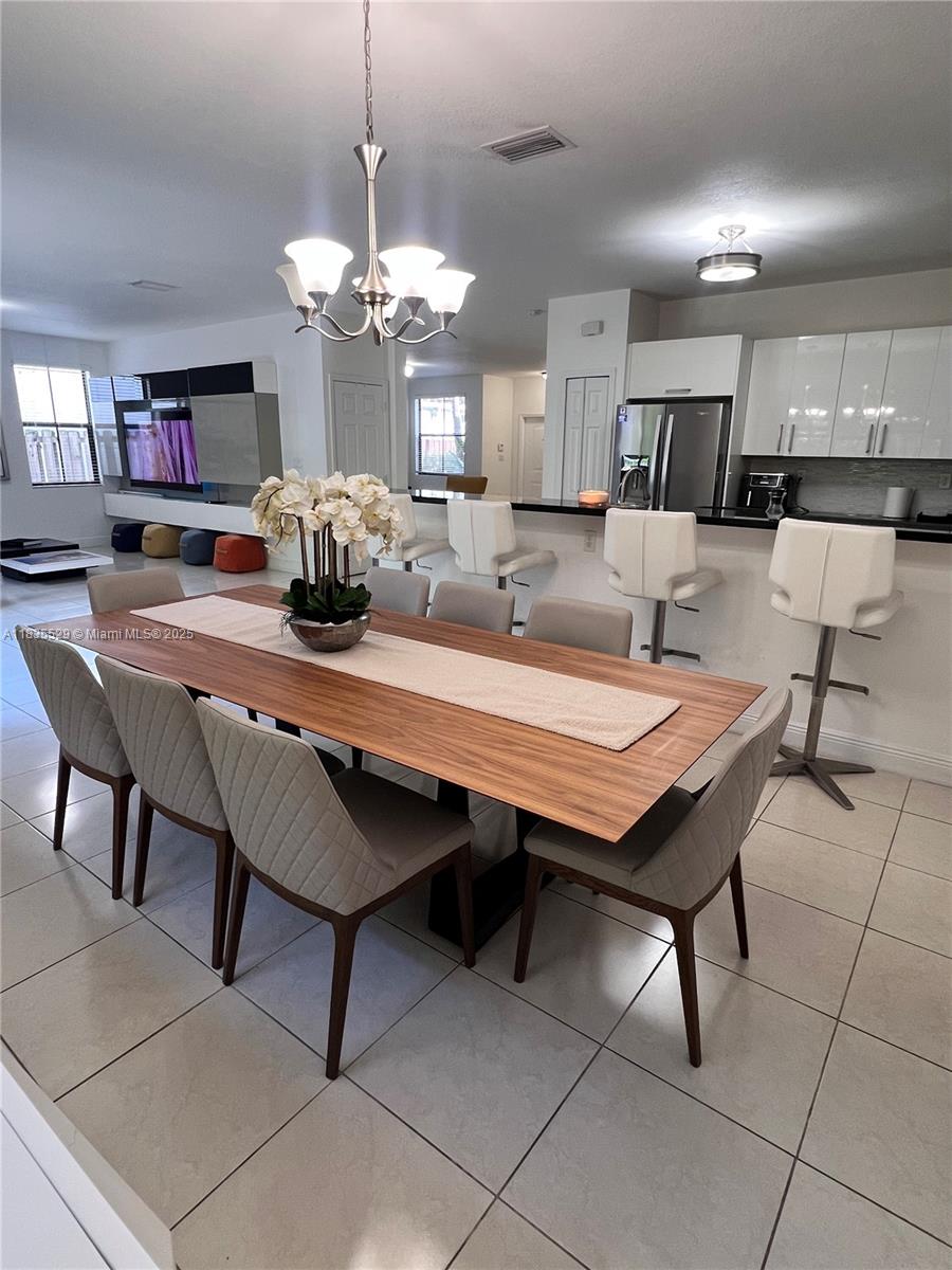 9866 NW 10th St, Miami, Florida image 15
