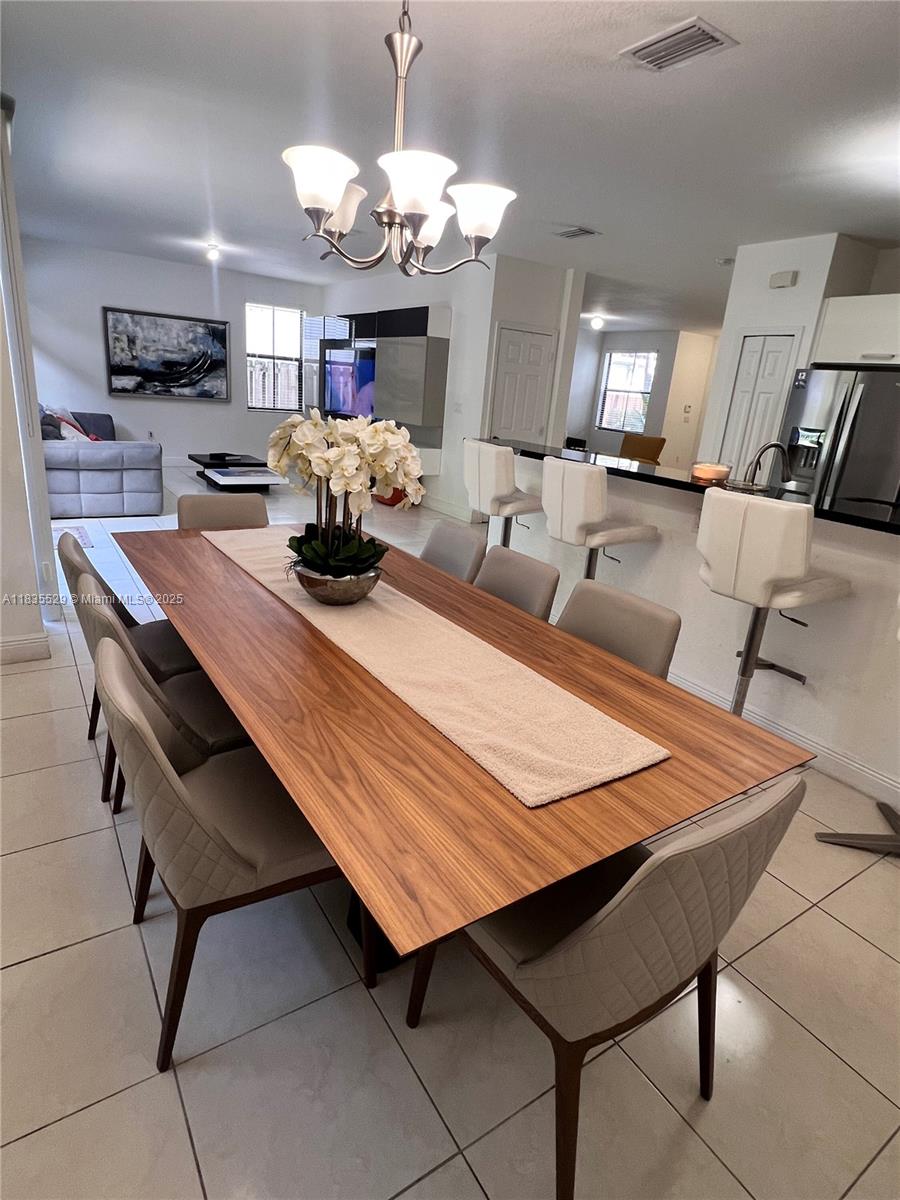 9866 NW 10th St, Miami, Florida image 16