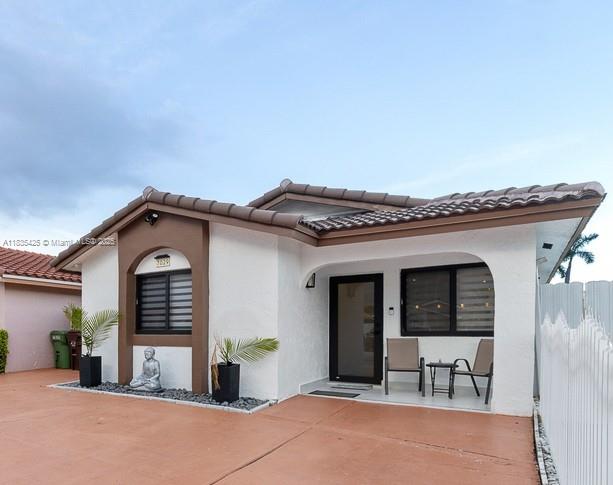 7029 W 29th Way, Hialeah, Florida image 2