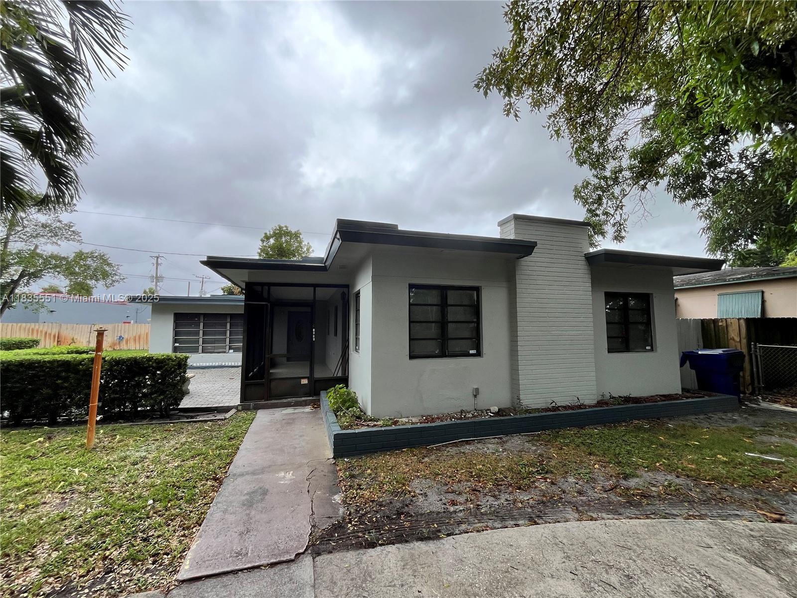 Property photo # 0