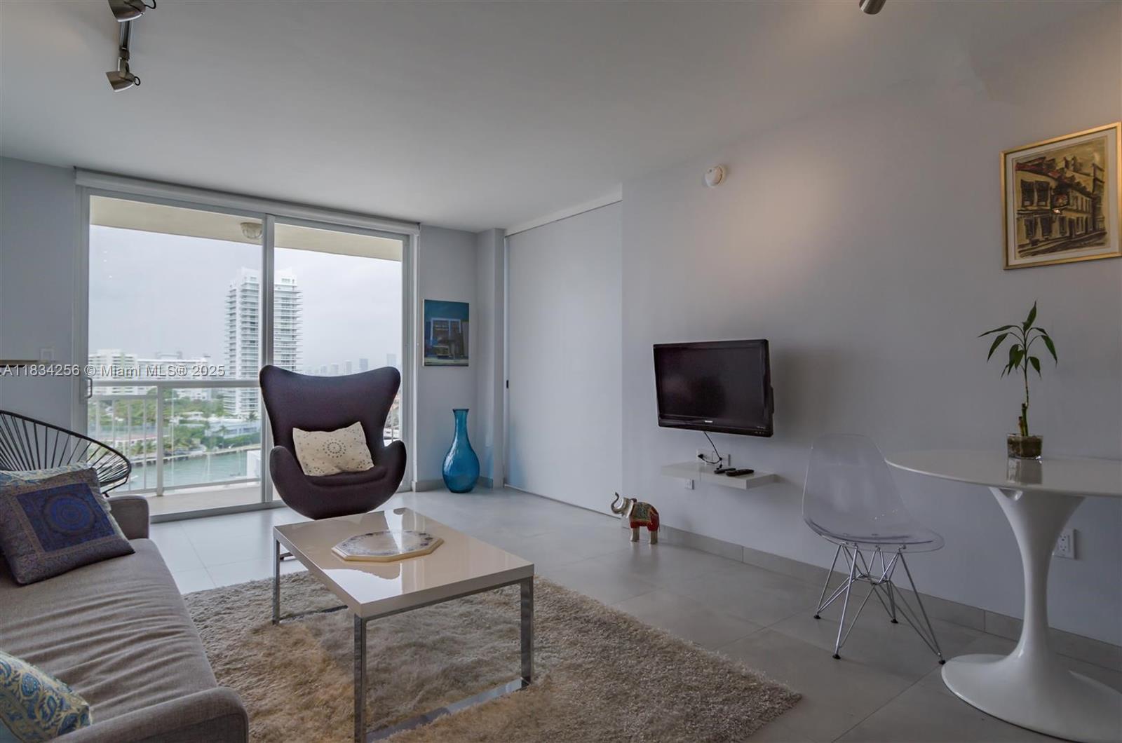 Property photo # 6