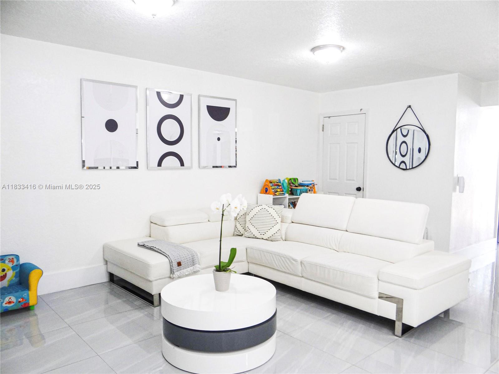 7310 W 2nd Way #7310, Hialeah, Florida image 4